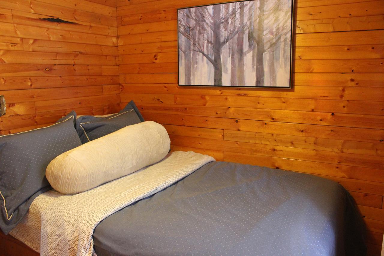 Miller Lake Lakefront Hope Lodge מראה חיצוני תמונה