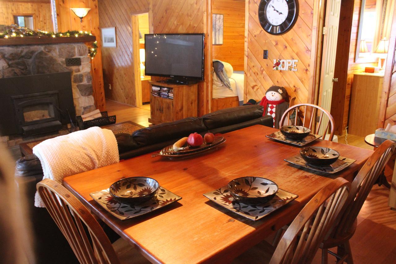 Miller Lake Lakefront Hope Lodge מראה חיצוני תמונה