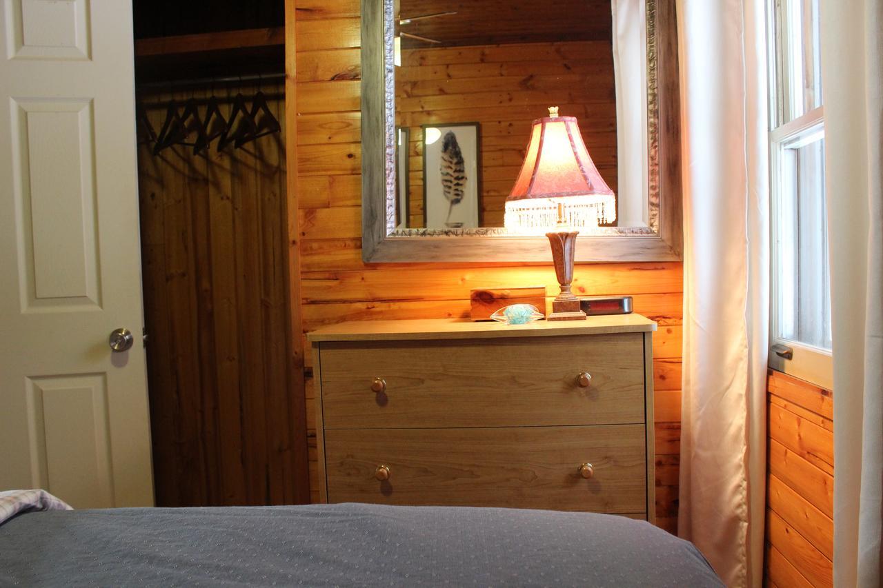 Miller Lake Lakefront Hope Lodge מראה חיצוני תמונה