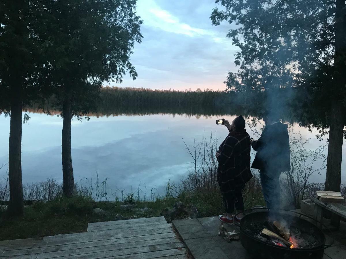 Miller Lake Lakefront Hope Lodge מראה חיצוני תמונה