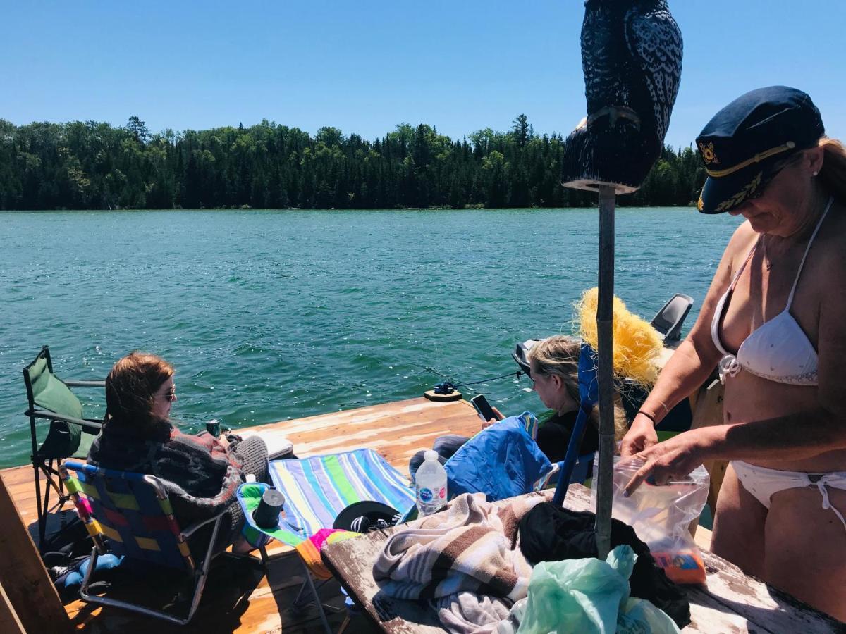 Miller Lake Lakefront Hope Lodge מראה חיצוני תמונה